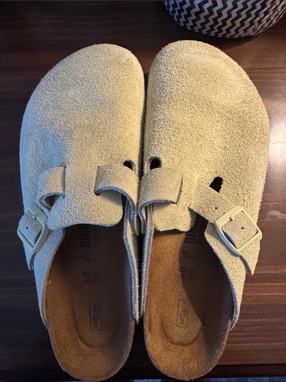 Birkenstock Woman’s Suede Clog in Pale Green